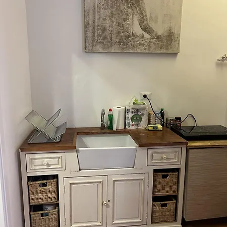 Locazione Turistica Via Porta Castello Apartment Rome