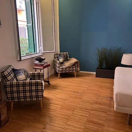 Locazione Turistica Via Porta Castello Apartment Rome